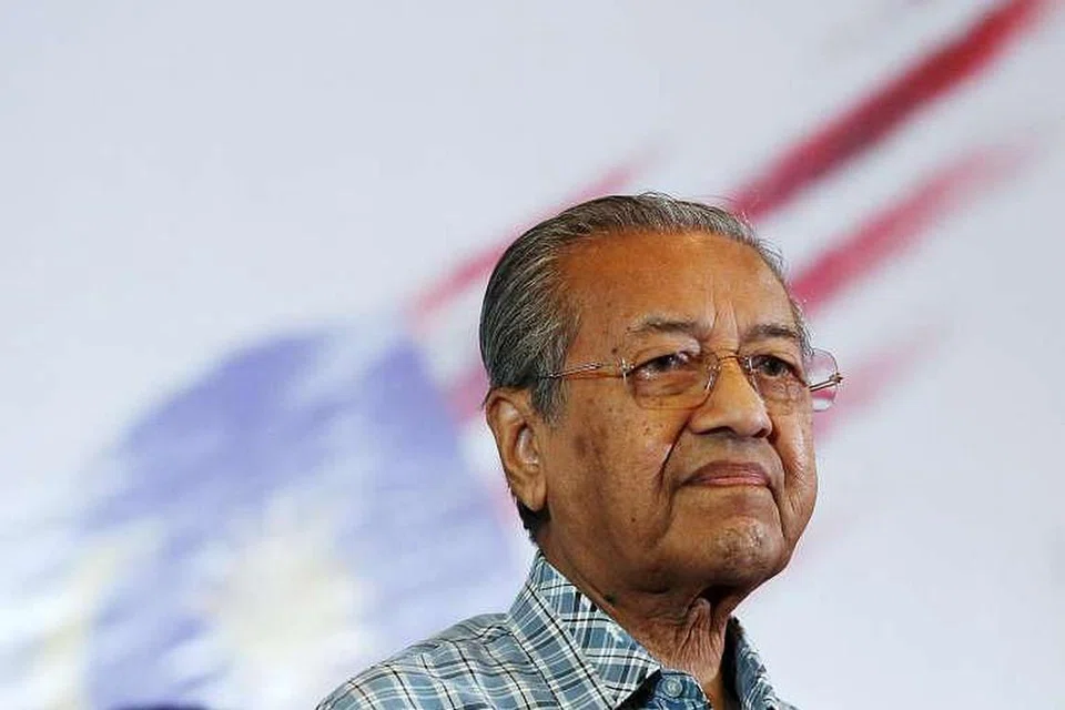 Polis Malaysia telah membuka empat kertas siasatan terhadap Tun Dr Mahathir Mohamad, termasuk satu kerana menghasut. 