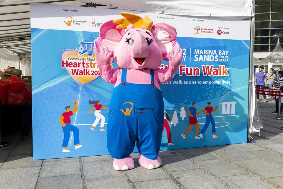 Sertai Sharity di acara Heartstrings Walk edisi 2024 yang dianjurkan bersama oleh Dana Masyarakat dan Marina Bay Sands.