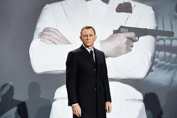 DANIEL CRAIG: Membintangi filem yang dinanti, 'No Time To Die', sebagai ejen OO7 James Bond. - Foto REUTERS