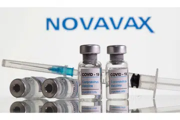 VAKSIN COVID-19: Novavax serta rakan pengeluarnya, Institut Serum India, membuat komitmen untuk menyediakan lebih 1.1 bilion dos kepada kemudahan program perkongsian vaksin WHO, Covax, untuk penggunaan kecemasan. - Foto REUTERS