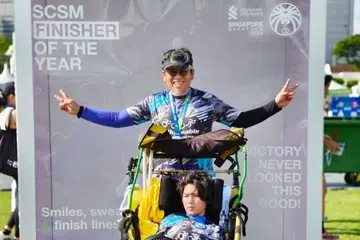 Encik Wira Sudepja Rabu baru-baru ini menyertai acara maraton separuh  Standard Chartered Singapura sejauh 21 kilometer bersama anaknya, Nur Wadihan yang menghidapi Palsi Serebum. 