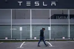 Tesla akan mula memasuki pasaran Arab Saudi pada April 2025.