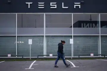 Tesla akan mula memasuki pasaran Arab Saudi pada April 2025.