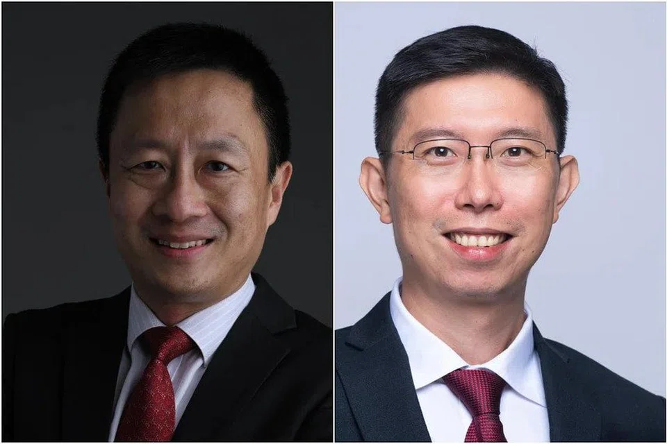 KETUA BERPENGALAMAN: Ketua eksekutif baru PUB, Encik Ong Tze-Ch’in (kiri), mempunyai banyak pengalaman memimpin pelbagai institusi dan bakal mengambil alih jawatan Encik Goh Si Hou (kanan).