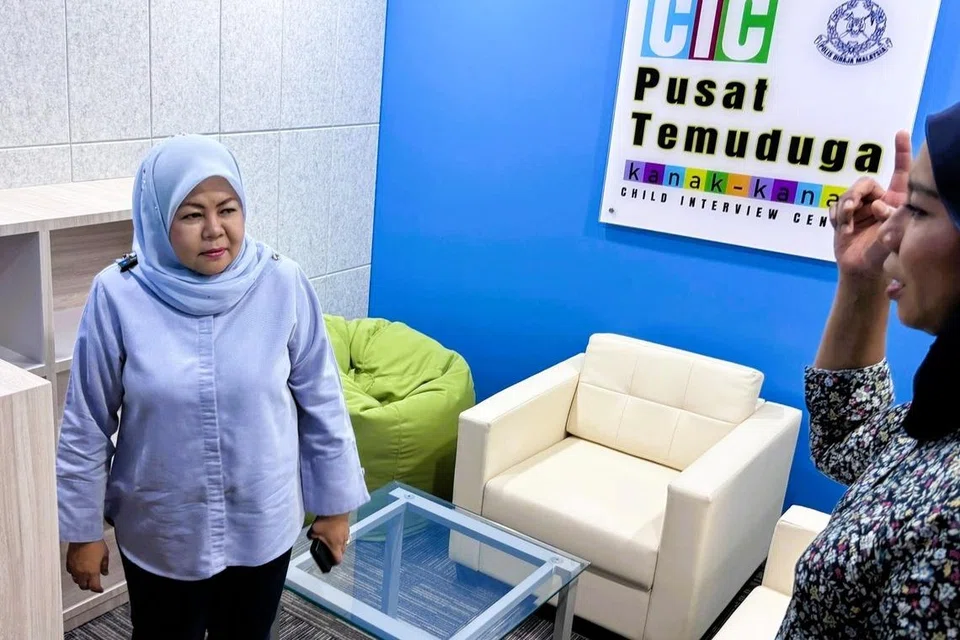 Pusat Temu Duga Kanak-Kanak, Muar, lindungi kanak-kanak