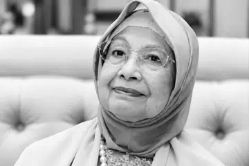 Isteri bekas Perdana Menteri, Tun Dr Siti Hasmah Mohd Ali.