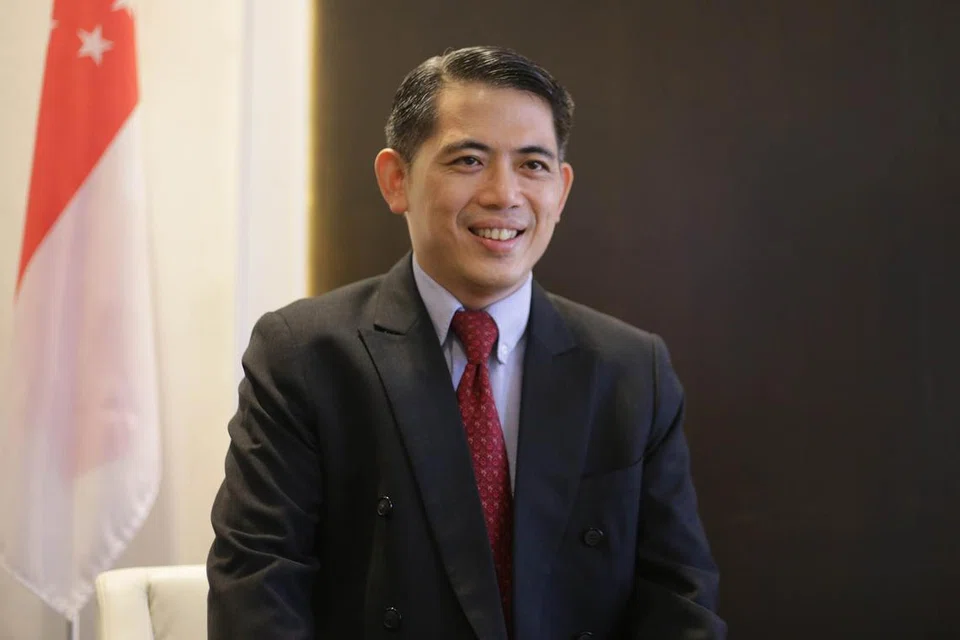 Encik Loh Ngai Seng akan mengambil alih tempat Cik Ow mulai 1 April.