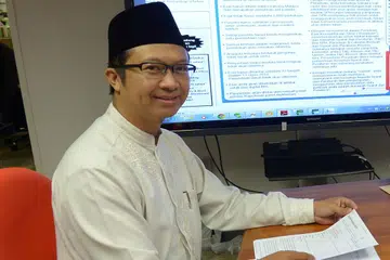 "Kita perlu bersedia menyesuaikan diri dan terus menimba kemahiran serta pengetahuan baru. Inisiatif pemerintah melalui skim SkillsFuture boleh dimanfaatkan sebaik mungkin. Konsep belajar sepanjang hayat dalam ilmu fardu ain dan fardu kifayah amat penting dan perlu dilaksanakan oleh setiap individu Muslim. Sesuai dengan sabda Nabi saw bahawa "menuntut ilmu itu wajib bagi setiap Muslim". (H.R. Ibnu Majah)" - Ustaz Fathurrahman Dawoed