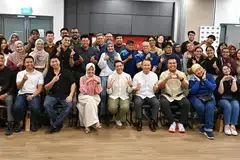 Sekitar 100 belia Melayu/Islam hadir di sesi Dialog Pasca-Belanjawan M³ pada 9 Mac. Turut hadir ialah Menteri di Pejabat Perdana Menteri, Dr Mohamad Maliki Osman; Menteri Negara (Penerangan dan Pembangunan Digital merangkap Kesihatan), Cik Rahayu Mahzam; Mayor Majlis Pembangunan Masyarakat (CDC) South East, Encik Mohd Fahmi Aliman; dan Anggota Parlimen (AP) Pasir Ris-Punggol, Encik Sharael Taha.