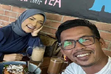 RAKAN NIAGA: Zara Zya mengakui beliau setakat berkawan dengan Shuib, apatah lagi kini mereka menjalankan perniagaan francais sama, Bubblebee. - Foto SHUIB SEPAHTU INSTAGRAM 