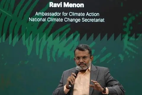 Duta Besar Singapura bagi Tindakan Iklim Ravi Menon yang bercakap semasa sesi perbincangan di Dialog pasca COP30 pada 6 April berkata keselamatan tenaga dan kemampanan alam sekitar menjadi objektif yang saling mengukuhkan.