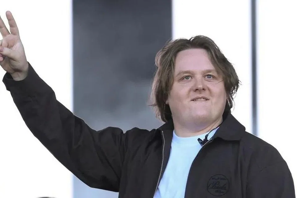 lewis capaldi, festival glastonbury, konsert 