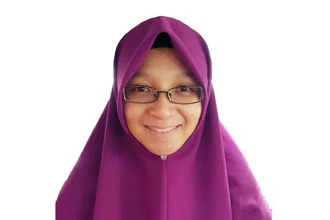 PENULIS: Cik Junaidah Baharawi, aktif menulis sajak dan cerpen.
