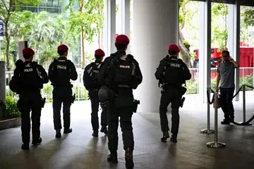 Jabatan Keselamatan Dalam Negeri (ISD) berkata, walaupun tiada tanda ancaman nyata ke atas Singapura, kewaspadaan diperlukan. 