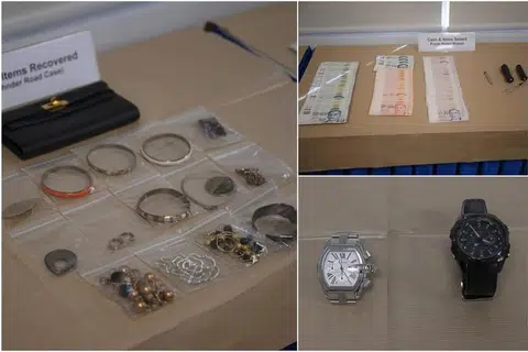Polis menemui semula dua jam tangan bernilai sekitar $8,800 kesemuanya, sebuah beg kantung berjenama bernilai sekitar $5,000, wang tunai kira-kira $3,570 dan pelbagai jenis barang kemas. 