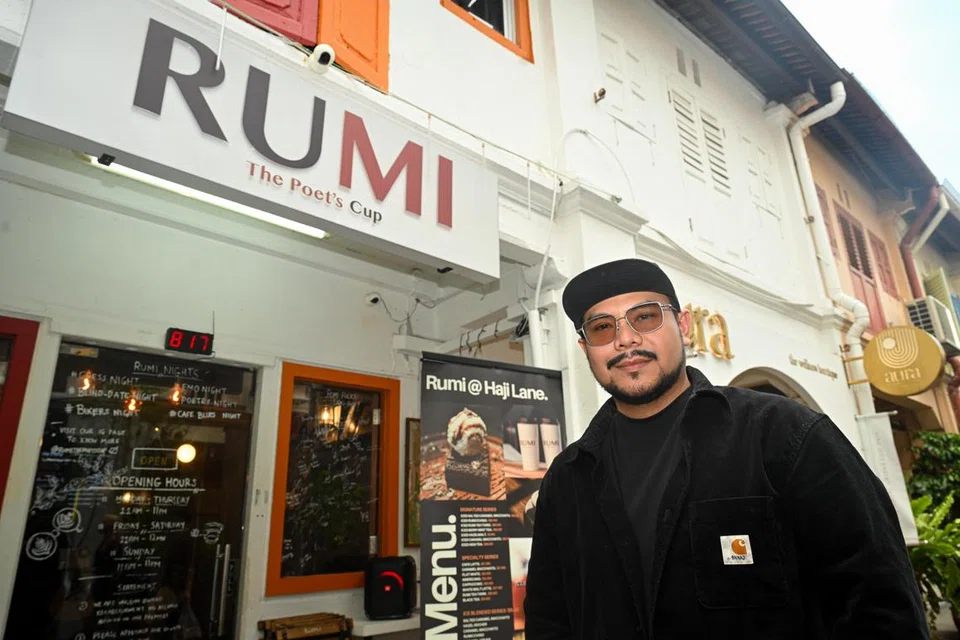 Pemilik Rumi The Poet’s Cup yang ditubuhkan pada 2018 oleh Encik Syah Ramadhan Aumar Khalif Nasution.