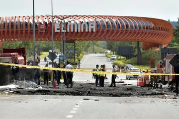 TRAGEDI MENYAYAT HATI: Nahas pesawat jenis jet penumpang yang mengorbankan 10 nyawa di Bandar Elmina, Shah Alam, Selangor, pada Khamis lalu meninggalkan kesan kepada seluruh rakyat Malaysia.
