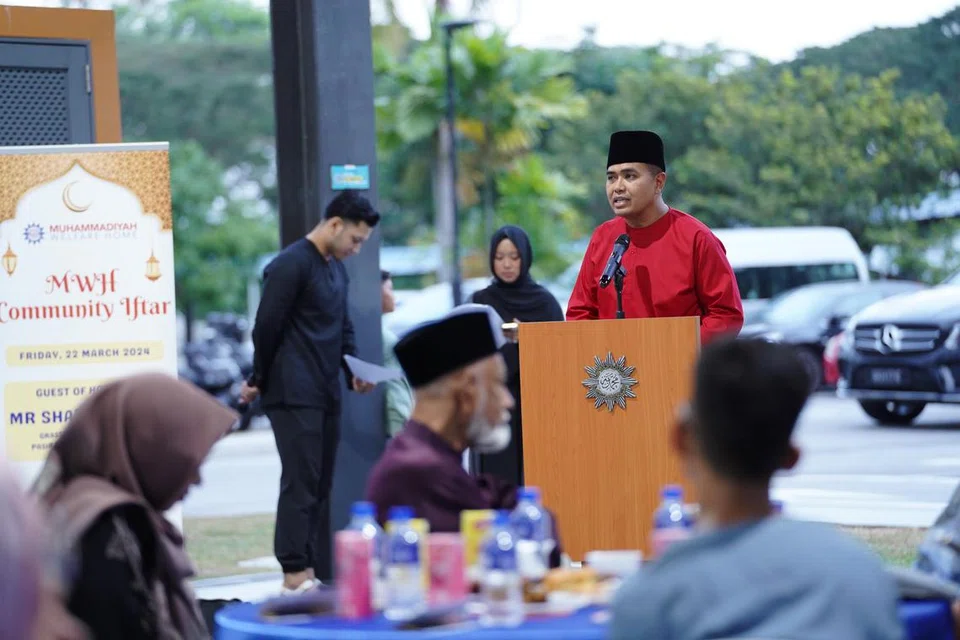 Anggota Parlimen (AP), Encik Sharael Taha, (GRC Pasir Ris-Punggol) menyerikan majlis iftar anjuran Rumah Kebajikan Muhammadiyah (RKM) pada 22 Mac.