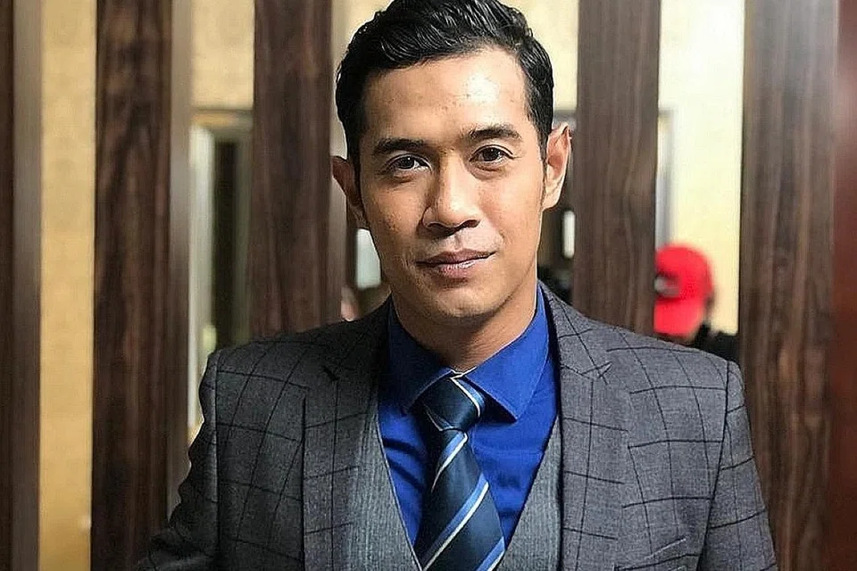 AMAR ASYRAF: Apabila tawaran lakonan tidak selebat dahulu, beliau mengambil keputusan memberi fokus pada perniagaan menjual minuman coklat, Lavasse demi menyara kehidupan keluarga. - Foto INSTAGRAM AMAR ASYRAF