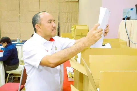 Bantuan Perumahan Kasih Johor, Mohd Jafni Md Shukor, M’sia, perumahan dimampui
