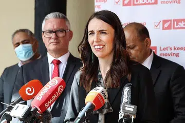 JANJI PILIHAN RAYA: Cik Ardern berkata jika partinya menang dalam pilihan raya akan datang, beliau akan menjadikan Tahun Baru masyarakat Maori sebagai cuti awam. - Foto EPA-EFE