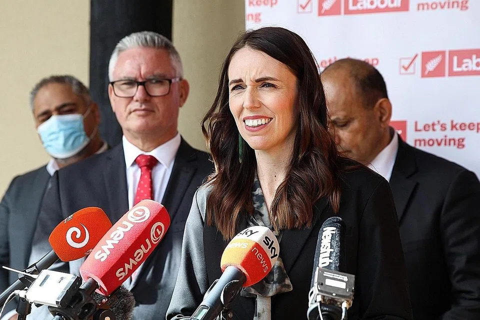 JANJI PILIHAN RAYA: Cik Ardern berkata jika partinya menang dalam pilihan raya akan datang, beliau akan menjadikan Tahun Baru masyarakat Maori sebagai cuti awam. - Foto EPA-EFE