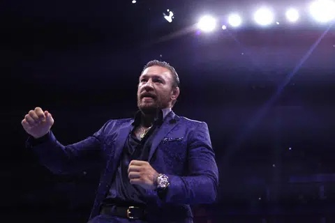 PERLU DIUJI: Conor McGregor dijangka bertarung dengan Michael Chandler pada 2023 tetapi tidak dapat beraksi sehingga beliau menjalani ujian oleh Agensi Antidadah Amerika Syarikat (Usada) bagi tempoh enam bulan.