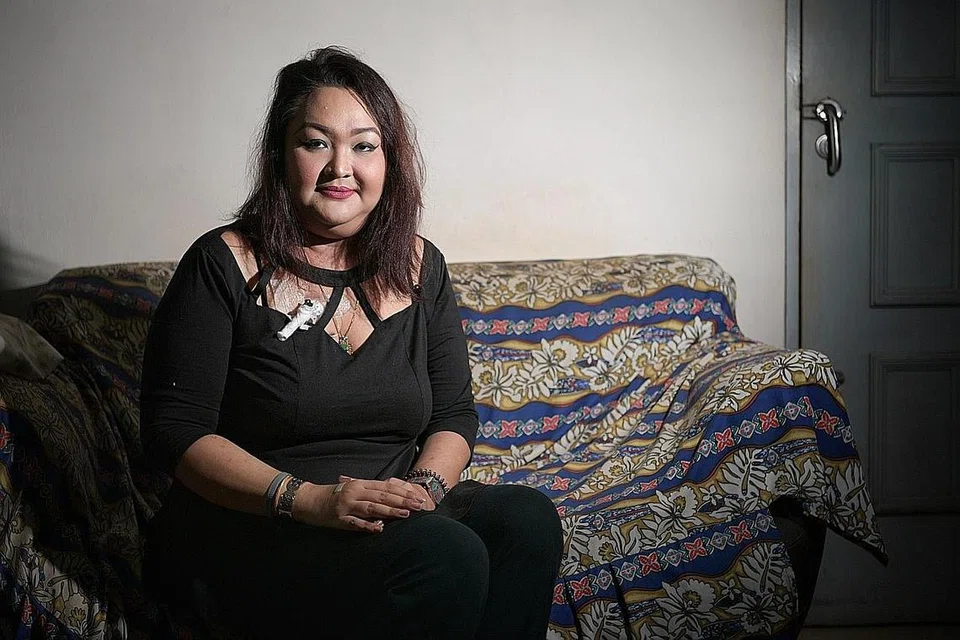 TUNTUTAN BELUM SELESAI: Cik Noor Azlin, yang memenangi rayuannya di mahkamah tertinggi pada Februari terhadap CGH kerana tidak mengesan barahnya lebih awal, meninggal dunia pada 1 April lalu. - Foto fail