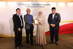Menteri Bertanggungjawab bagi Ehwal Masyarakat Islam, Encik Masagos Zulkifli Masagos Mohamad (tengah), yang juga Menteri Pembangunan Sosial dan Keluarga menghadiri acara ‘Masyarakat Pengamal’, anjuran Mahkamah Syariah (SYC) yang diadakan di Hotel Grand Hyatt Singapore pada 20 Februari. Bersamanya ialah (dari kiri) Timbalan Pengarah Kanan (Pejabat Pendaftaran Pernikahan Orang Islam (ROMM) dan SYC), Encik Imran Mohamed;  Kaunselor Kanan Apkim Resources, Cik Murni Abbas dan Presiden Kanan SYC, Ustaz Irwan Hadi Mohd Shuhaimy.