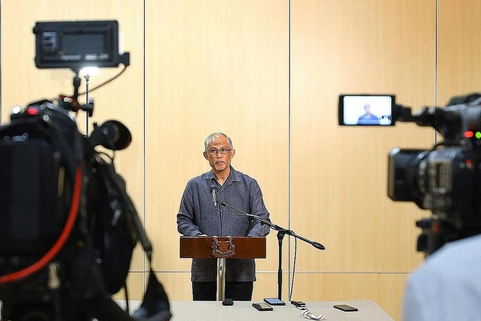 RUMUS HASIL DIALOG: Menteri Bertanggungjawab bagi Ehwal Masyarakat Islam Masagos Zulkifli Masagos Mohamad menemui media selepas menyertai dialog antara Perdana Menteri Lee Hsien Loong dengan pemimpin masyarakat. - Foto MCI