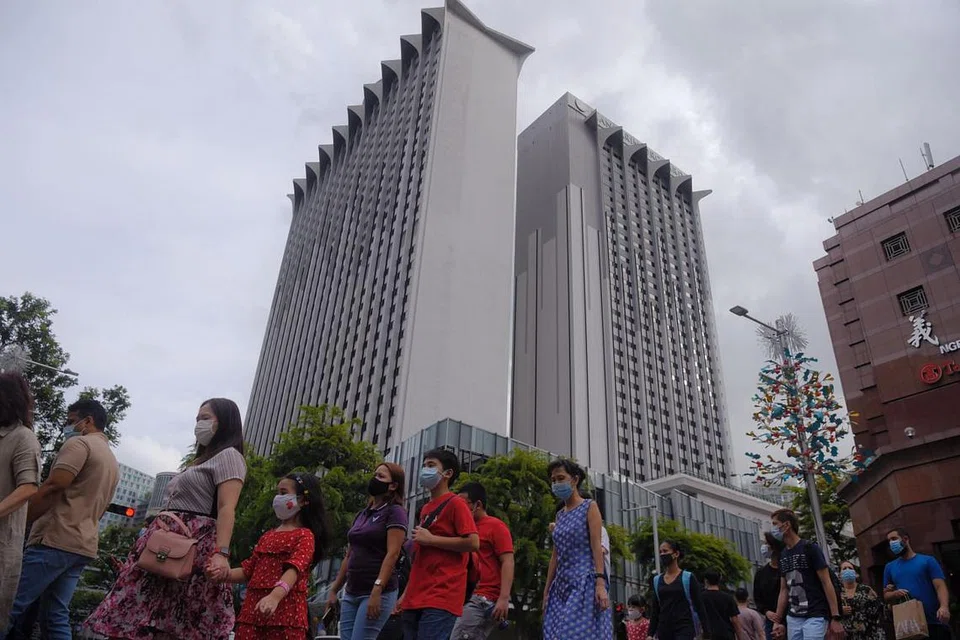 Kini terdapat 11 kakitangan Mandarin Orchard yang disahkan positif sehingga 21 Disember 2020. - 