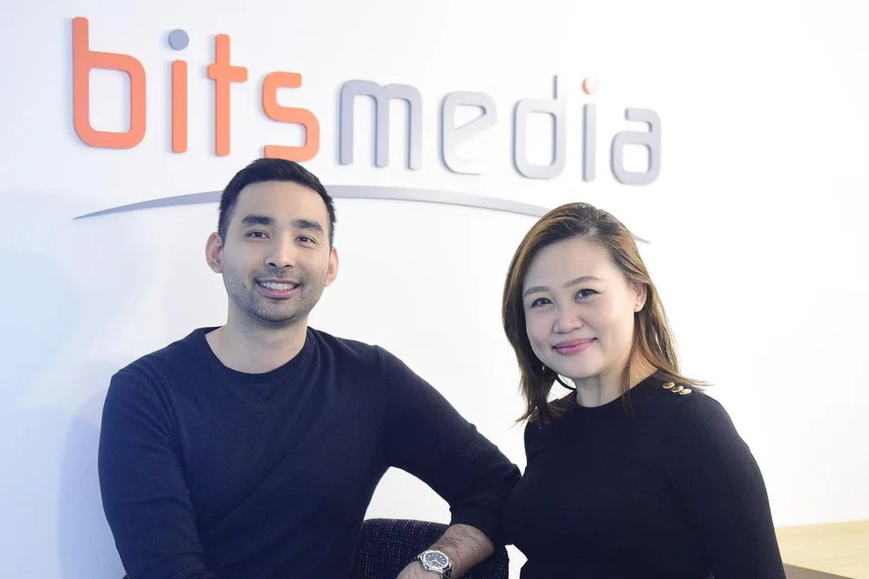 SANDANG JAWATAN BERSAMA: Cik Faradilla Abdullah (kanan) menyandang jawatan CEO bersama, di samping rakan sejawatannya, Encik Nik Emir Din. - Foto BITSMEDIA