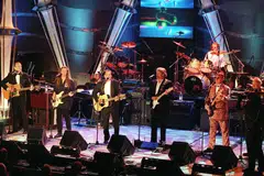 THE EAGLES: Bakal berundur daripada dunia seni tahun ini juga.