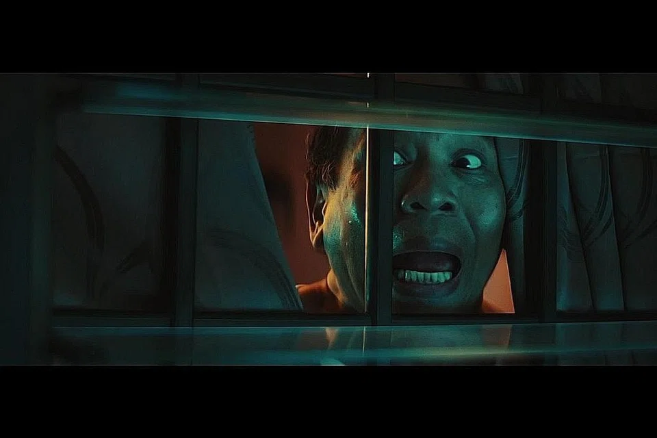 TINGKAT KESEDARAN: Video Ramadan, yang berlatar belakangkan mitos 'Nenek Keropok', antara lain bertujuan meningkatkan kesedaran tentang isu kesihatan mental yang dihadapi ramai benefisiari Zakat Muis. - Foto MUIS