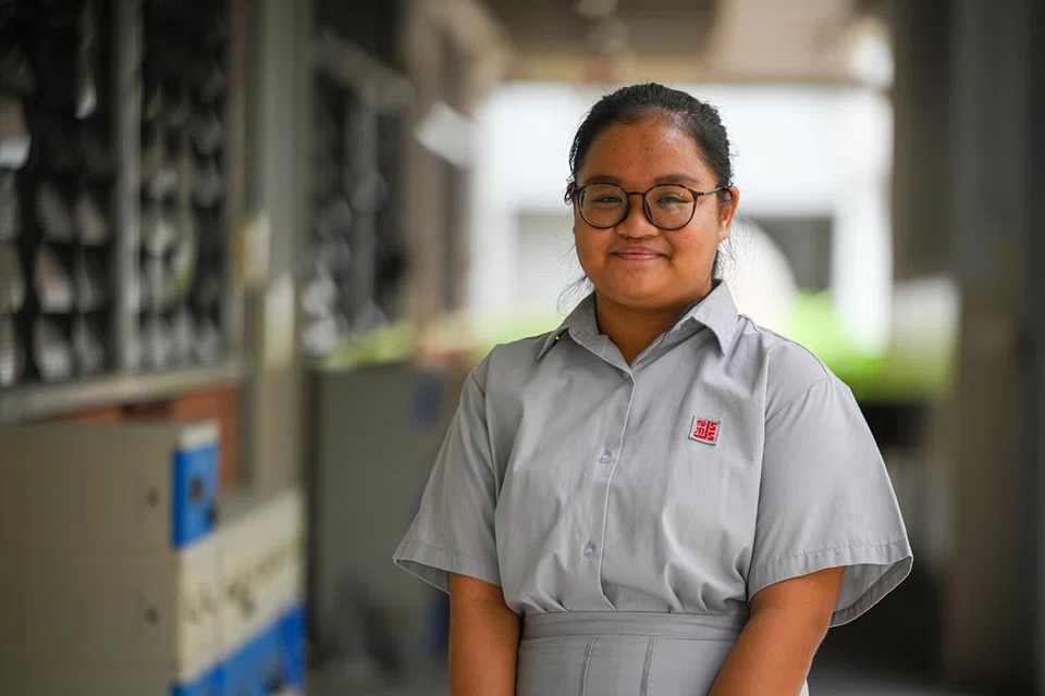 DETIK PENTING: Nur Maya Mohamed Marari, pelajar Sekolah Menengah Jurong bercita-cita menceburi bidang pendidikan awal kanak-kanak selepas peperiksaan GCE peringkat ‘N’.