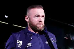Memaksa pemain bola sepak elit terima potongan gaji mengaibkan: Rooney 