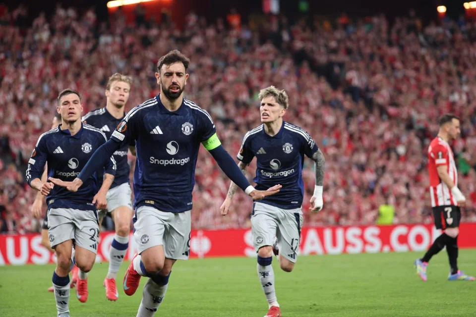 bola sepak, Liga Europa, Man United