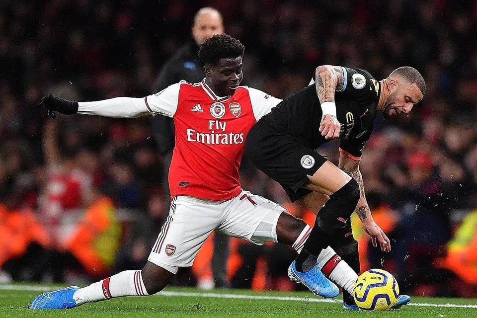 LANGKAH BERJAGA-JAGA: Perlawanan Liga Perdana England Manchester City menentang Arsenal di Stadium Etihad yang dijadualkan pada awal pagi tadi telah ditunda dek kebimbangan penularan wabak koronavirus. - Foto AFP