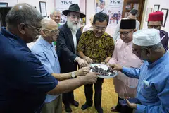 anti-yahudi, religious harmony