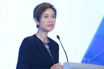 CIK JOSEPHINE TEO: Menteri Perhubungan dan Penerangan itu berucap di Pusat Konvensyen Raffles City semalam. - Foto BH oleh FELINE LIM