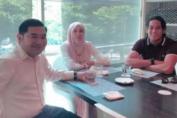 Pertemuan Nurul Izzah dan Khairy cetus perbincangan hangat di media sosial M'sia