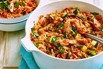 nasi tomato, satu periuk 