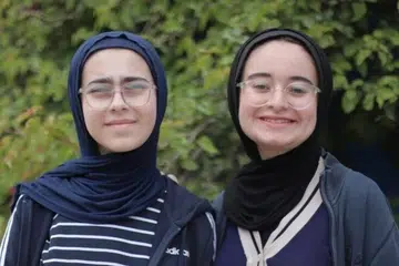 Tala dan Farah Mousa berkata mereka “tidak mahu melihat runtuhan hanya sebagai simbol kemusnahan dan kerugian semata-mata”