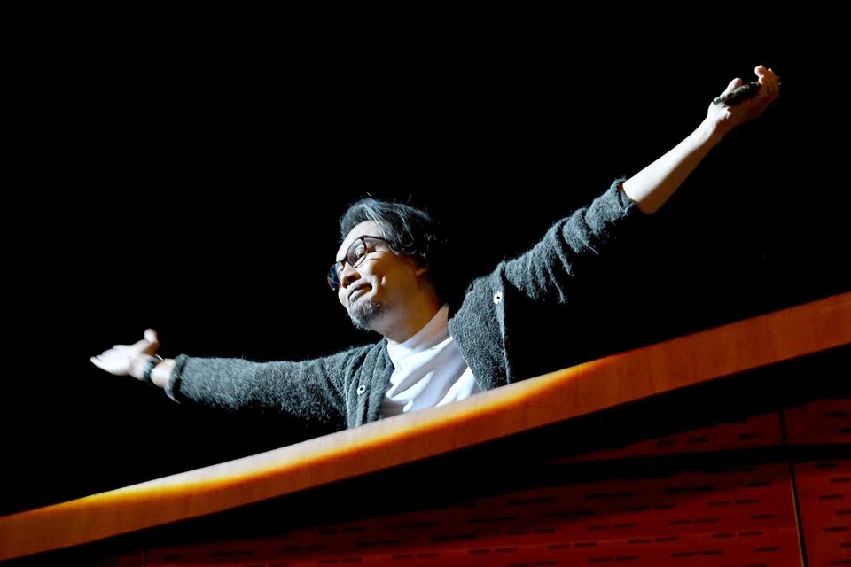 Penyanyi Anuar Zain, adik kepada Ziana Zain, turut hadir di konsert kakaknya itu.