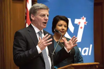 PIMPINAN BARU: Encik English bercakap kepada wartawan dalam sidang media di Parlimen, Wellington, semalam. - Foto AFP