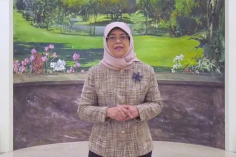 PUAN HALIMAH: Pengunduran mereka berakhirnya satu era.