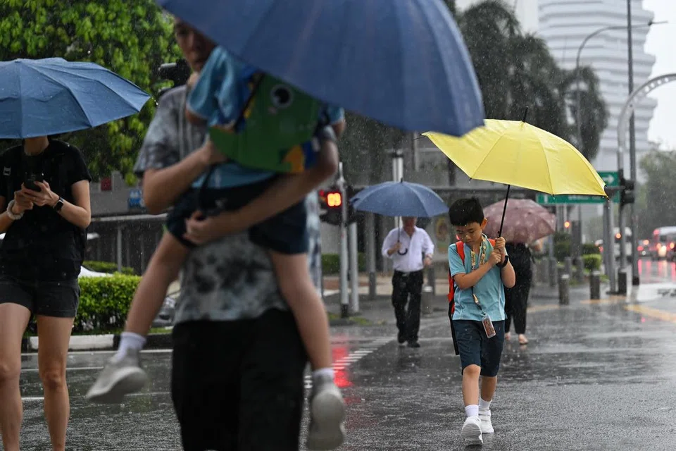Agensi air negara, PUB, telah mengeluarkan amaran tentang potensi banjir kilat.