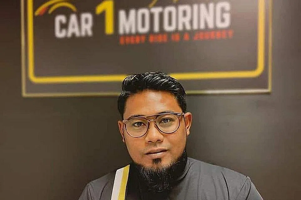 "Sekarang, kami boleh menjual kereta terpakai dalam masa satu hingga dua minggu selepas kami membelinya. Kalau dulu, selepas dua hingga empat bulan baru dapat jual." - Encik Muhammad Syafiq Rohajat, pemilik Car 1 Motoring.