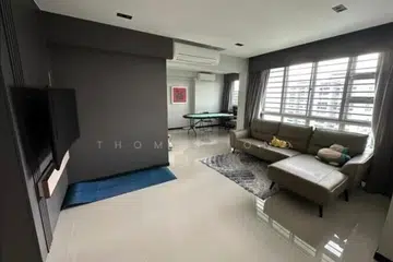 Lembaga Perumahan dan Pembangunan (HDB) berkata harga $2.18 juta yang disenaraikan bagi flat di 93B Telok Blangah Street 31 “jauh lebih tinggi” berbanding jualan setanding di kawasan itu.