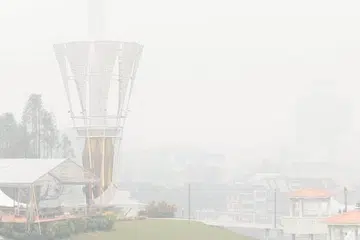Keadaan jerebu di Dataran Ibu Pertiwi, Kuching, Sarawak.